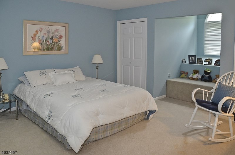 19 Cable Ct Montville, NJ 07045