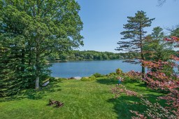 For Sale: 244 Boulevard Mountain Lakes, NJ 07046