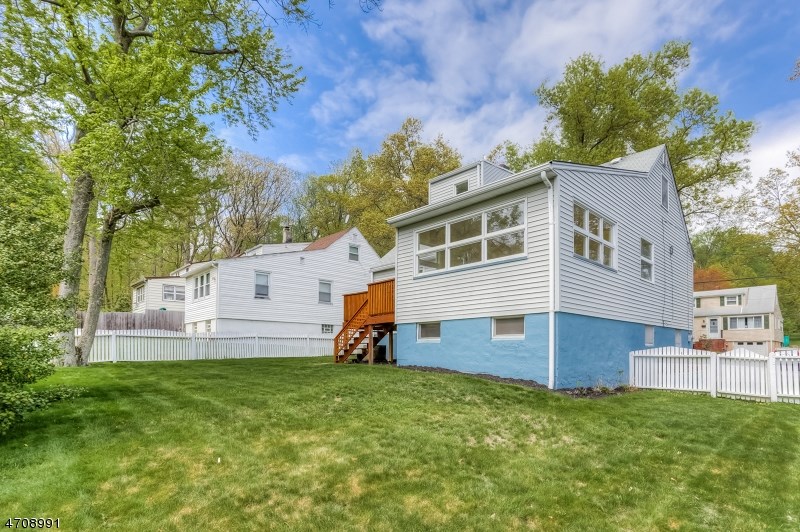 50 Johnson Rd