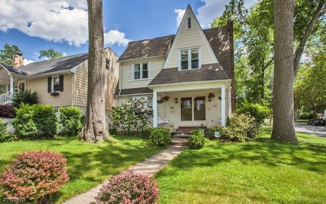 211 Clarken Dr