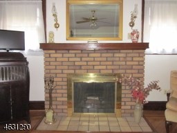 For Sale: 23 Fairmount Ter West Orange, NJ 07052