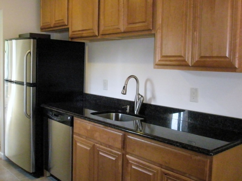 For Sale: 51 Musano Ct West Orange, NJ 07052