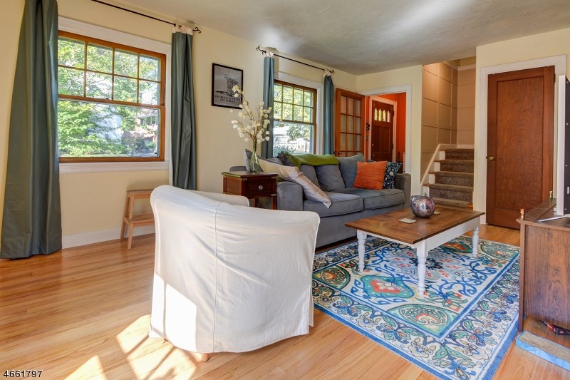 10 Sherwood Pl