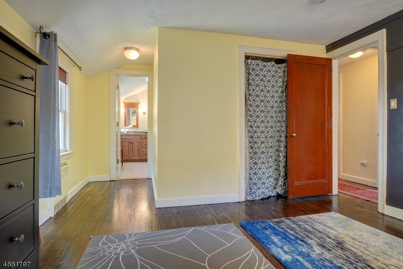10 Sherwood Pl