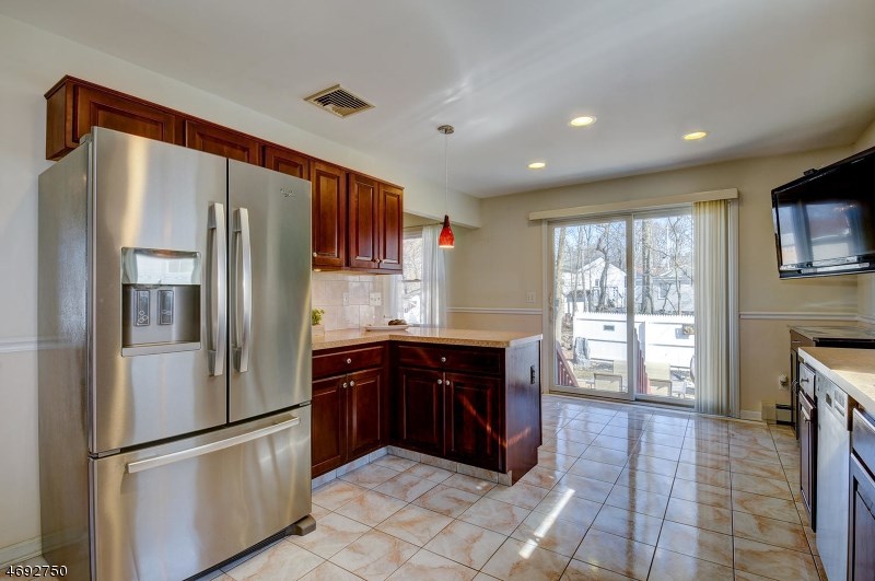 11 Reaville Ct
