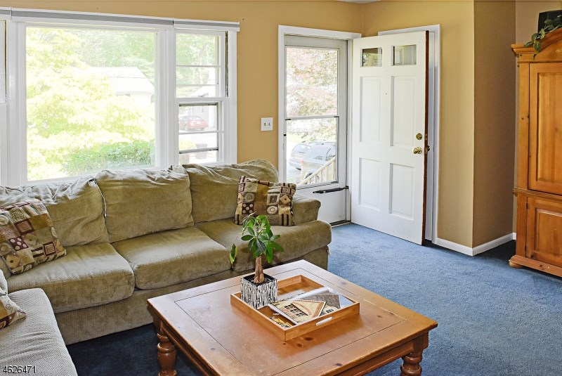 For Sale: 75 Flemington Dr Parsippany, NJ 07054
