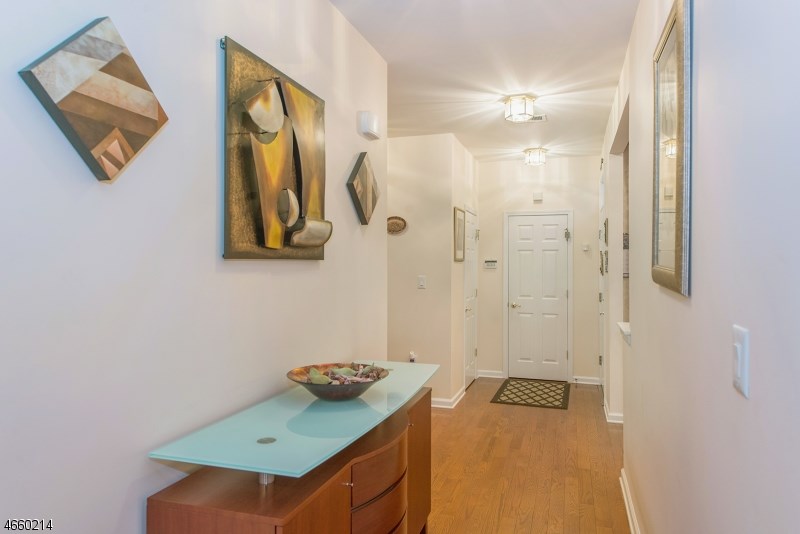 29 Hopkins Ct