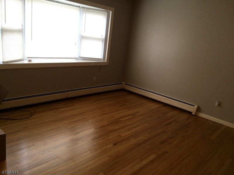 349 Brook Ave