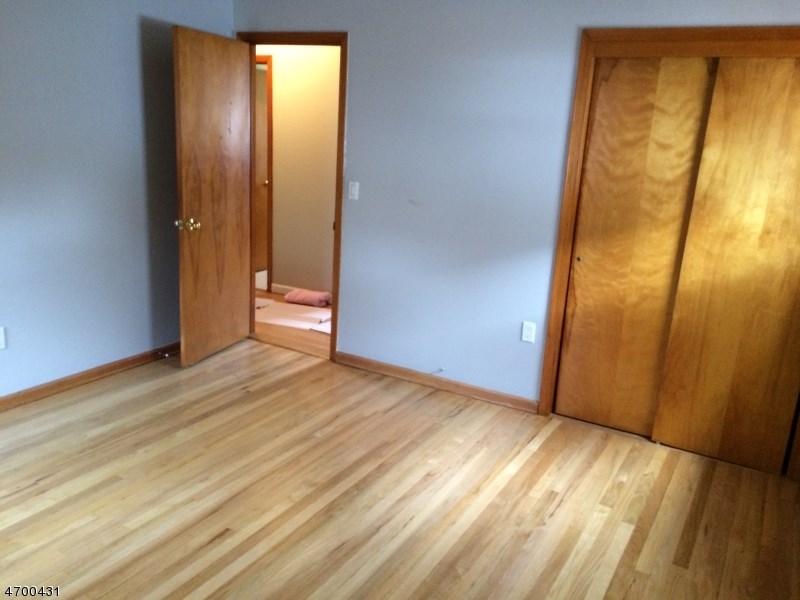 349 Brook Ave