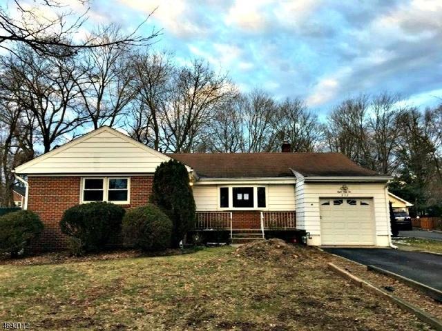 242 Linden Ave