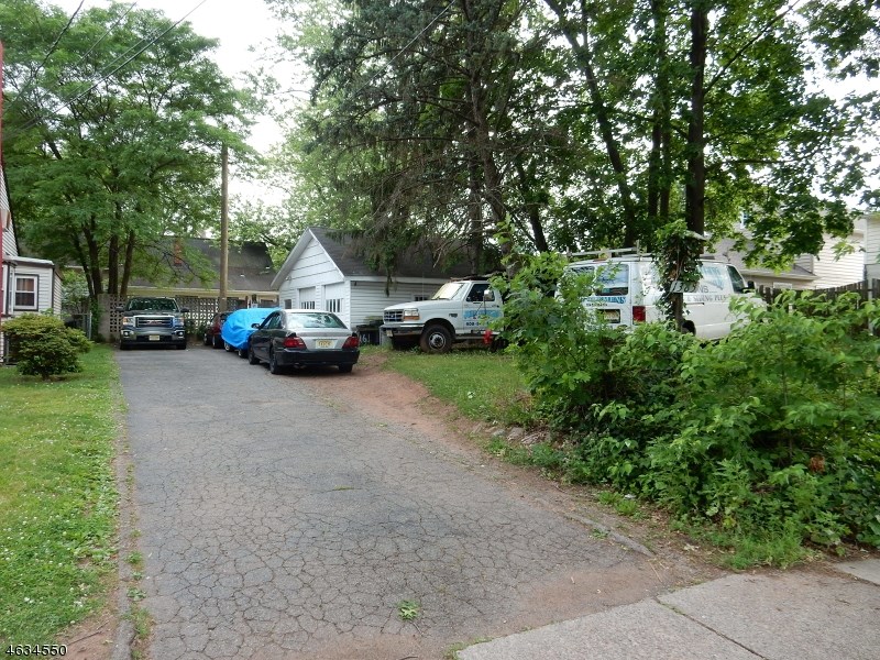 897 Westfield Ave