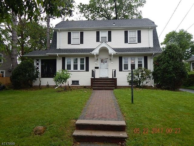 712 Central Ave