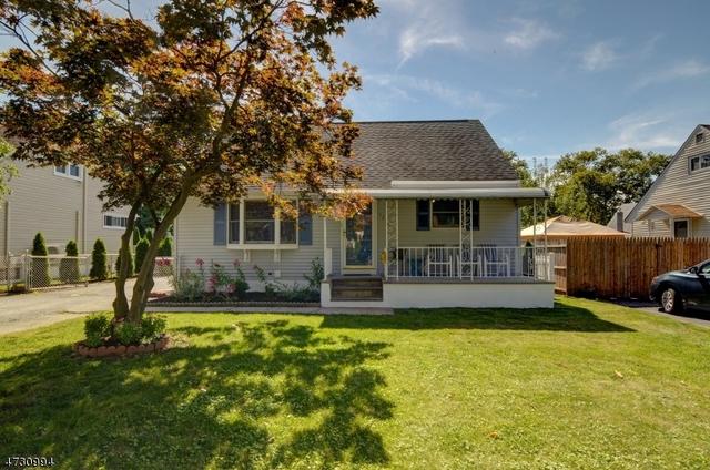 712 Central Ave