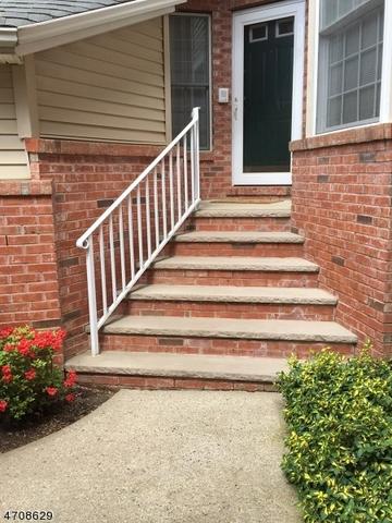 14 Oxford Dr
