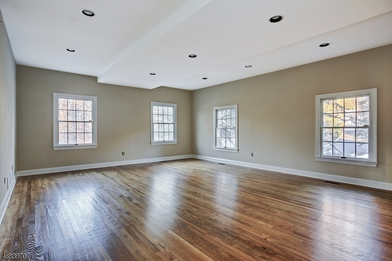 108 Ravine Rd