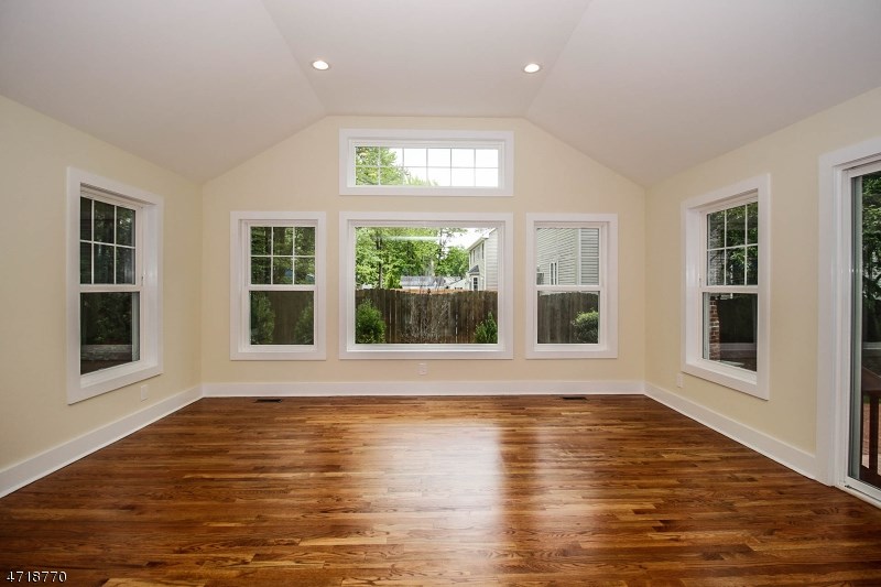 423 Edgewood Ave