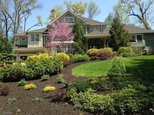 18 Moraine Pl