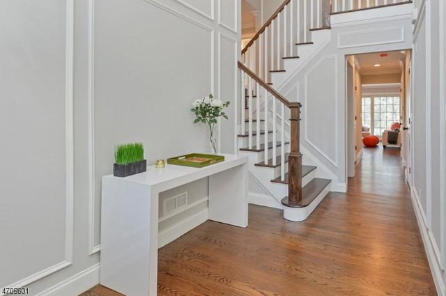 55 Winthrop Rd