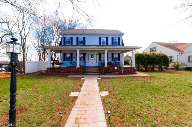 1557 Everett Ci