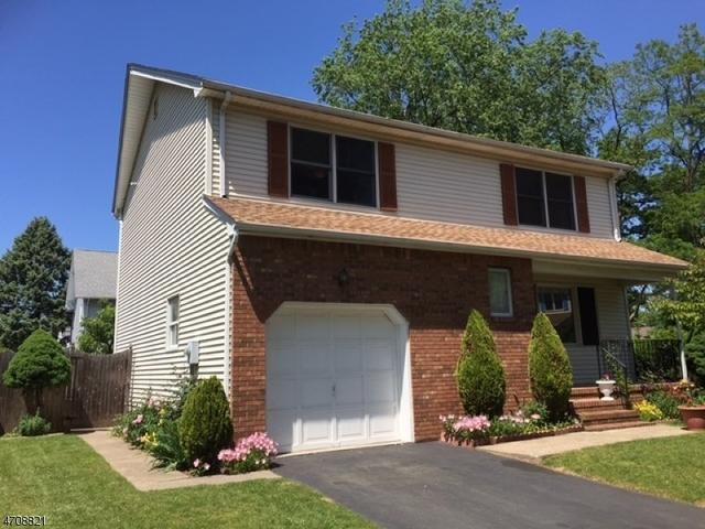 1859 Arbor Ln