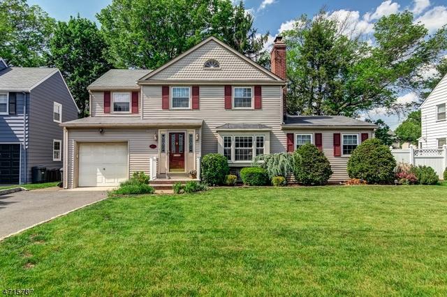 1859 Arbor Ln