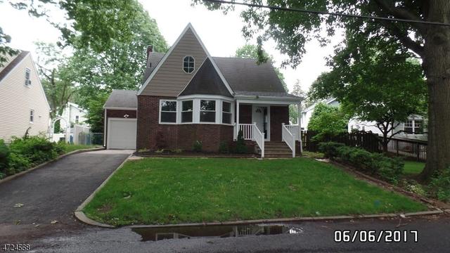 635 Carlyle Pl