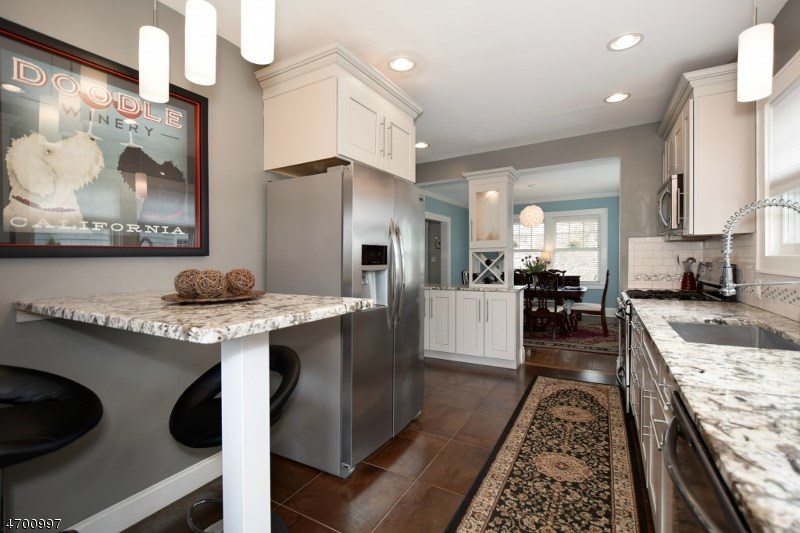 977 Cherokee Ct