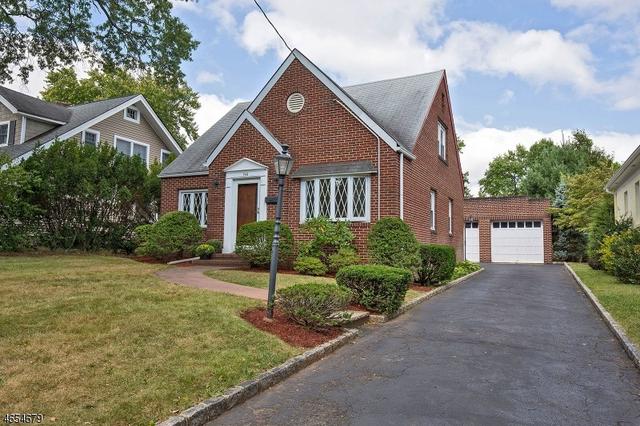 942 N Ave W