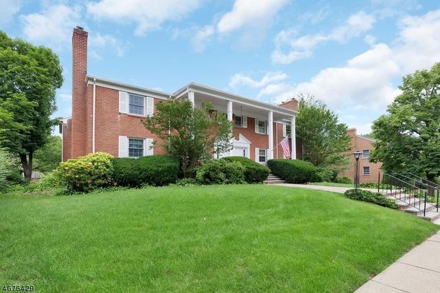 34 Cowperthwaite Pl #A