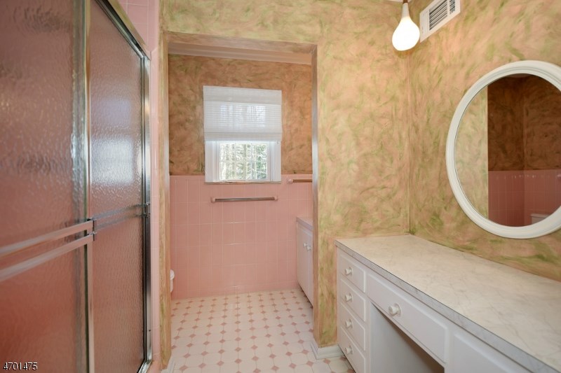 217 Pembrook Rd