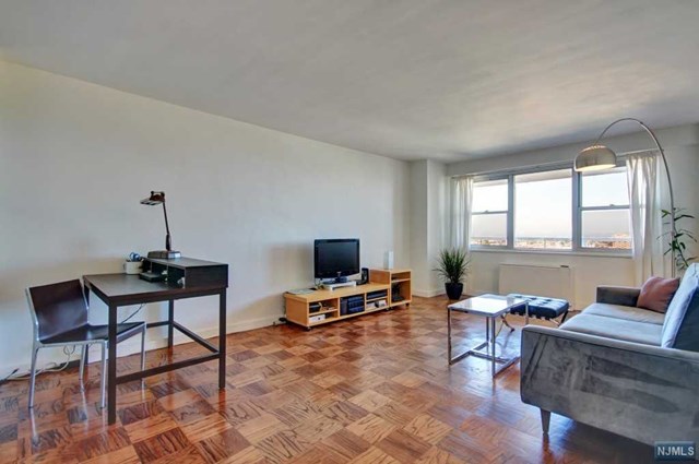 For Sale: 6600 Boulevard E #19G West New York, NJ 07093