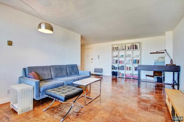 For Sale: 6600 Boulevard E #19G West New York, NJ 07093