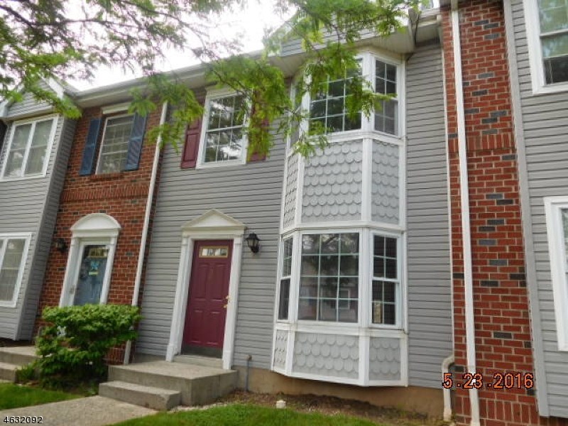 For Sale: 39 Martha Ct Newark, NJ 07103