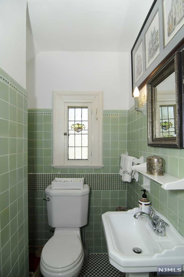 For Sale: 501 Highland Ave Newark, NJ 07104