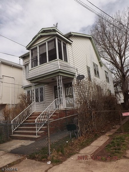30 Hillcrest Rd