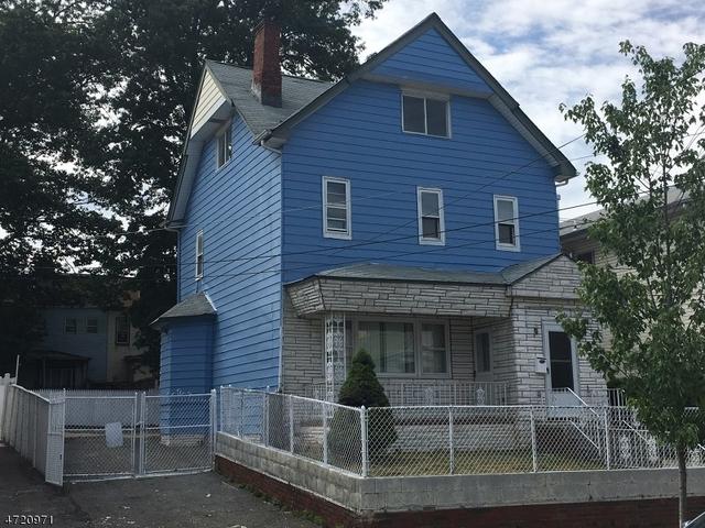 138 Garden Ave