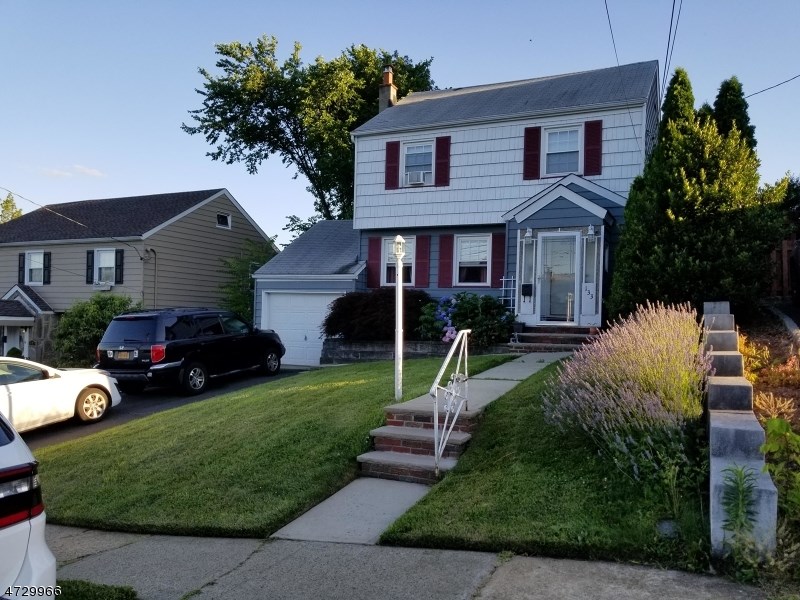 160-164 Belmohr St