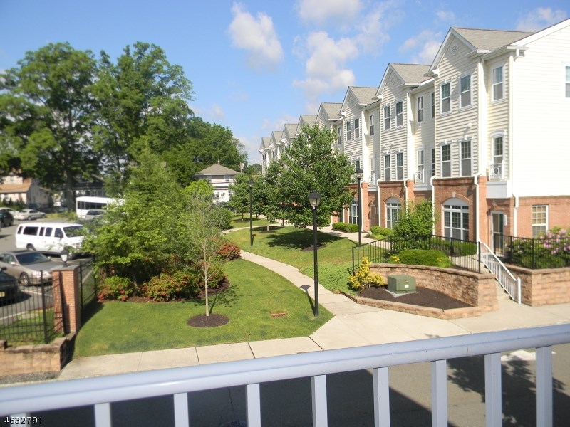 For Sale: 1001 Cunningham Ct Belleville, NJ 07109