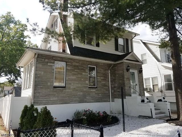136 Ball St