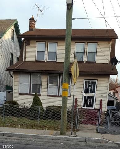 136 Ball St