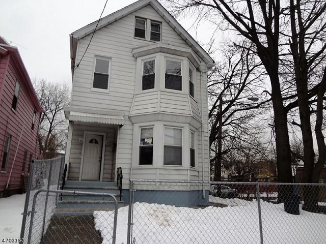 74 Lincoln Pl