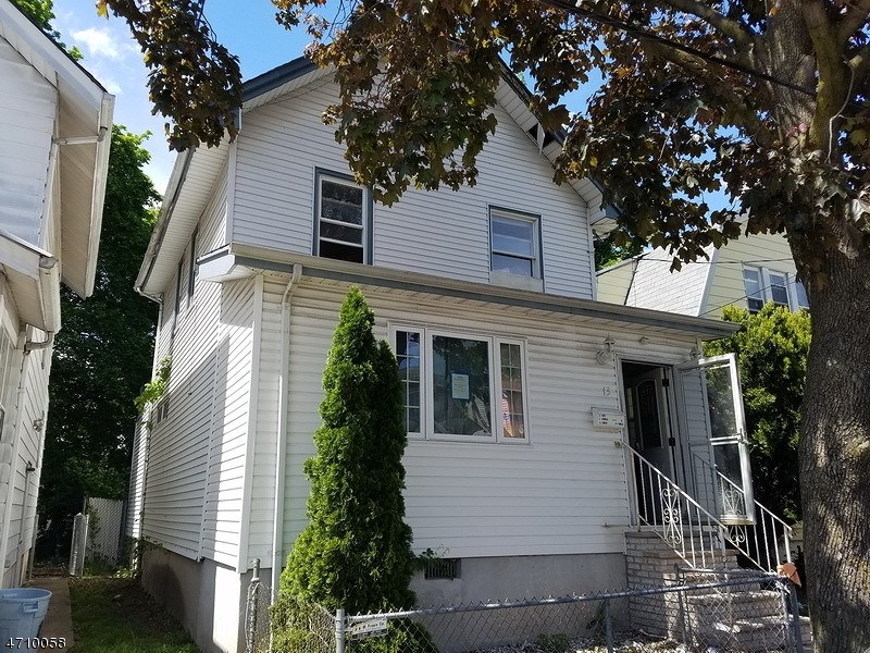 1600 Compton Pl