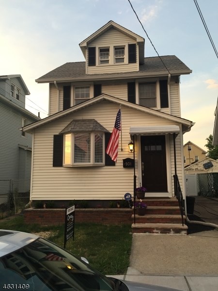 For Sale: 931 Kenneth Ave Elizabeth, NJ 07202