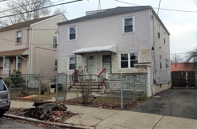 96 Ross St