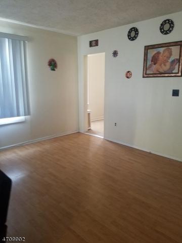 417 W 4th Ave