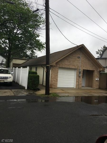1459 Parkview Ter