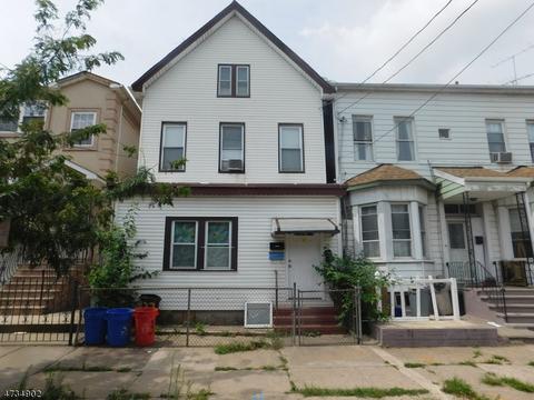 130 Clark Pl