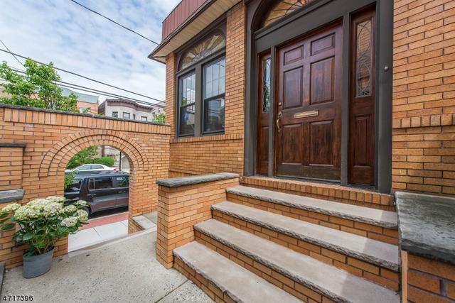 775 NW 4th Ave