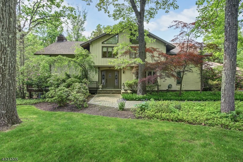 For Sale: 18 Decker Ter Butler, NJ 07405