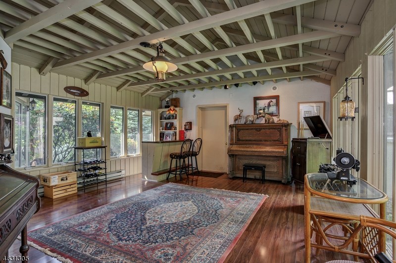 For Sale: 18 Decker Ter Butler, NJ 07405